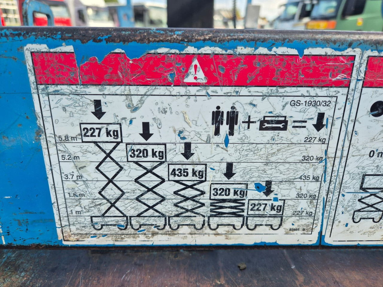 Ножична работна платформа Genie GS1930 / 4X4 / 1 Owner / Serviced: снимка 12