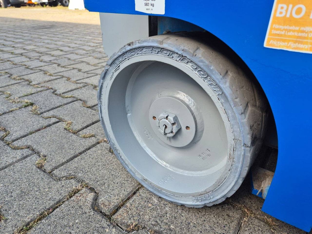 Ножична работна платформа Genie GS1930 / 4X4 / 1 Owner / Serviced: снимка 16