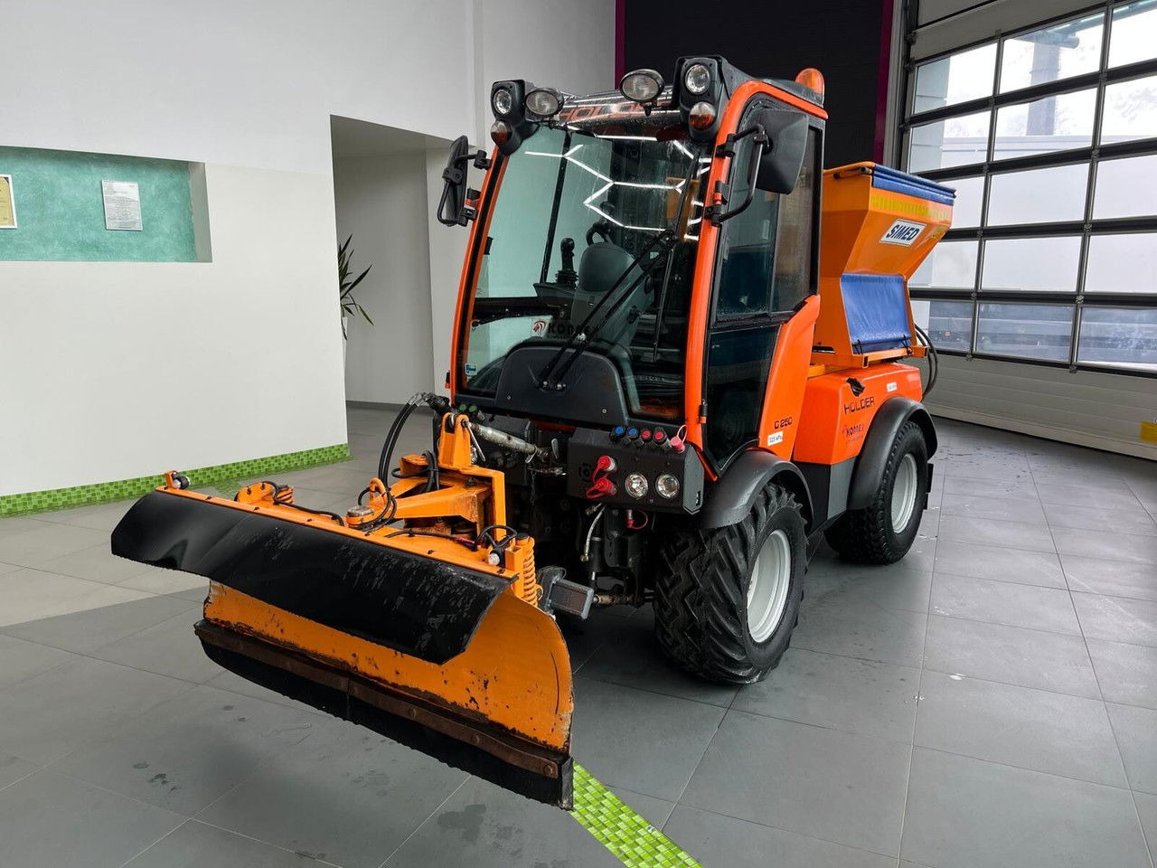 Holder C250 4X4 / LOW MTH / 1 Owner / Kubota Engine - Товарен електромобил: снимка 1 Holder C250 4X4 / LOW MTH / 1 Owner / Kubota Engine - Товарен електромобил: снимка 1