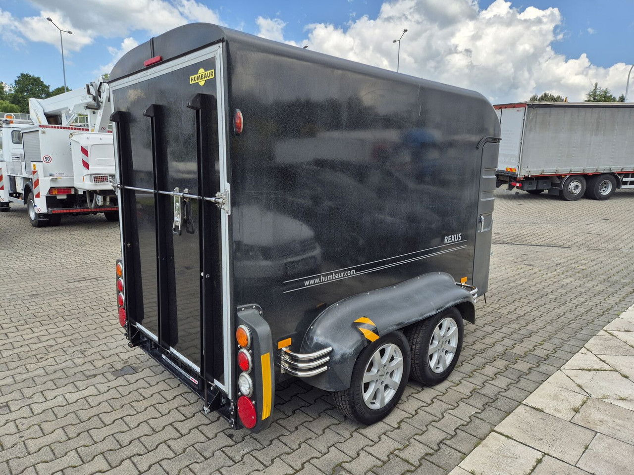 Ремарке за коне Humbaur Rexus 2000 / FOR Transporting 2 Horses, Ponies ANDBreedin: снимка 6