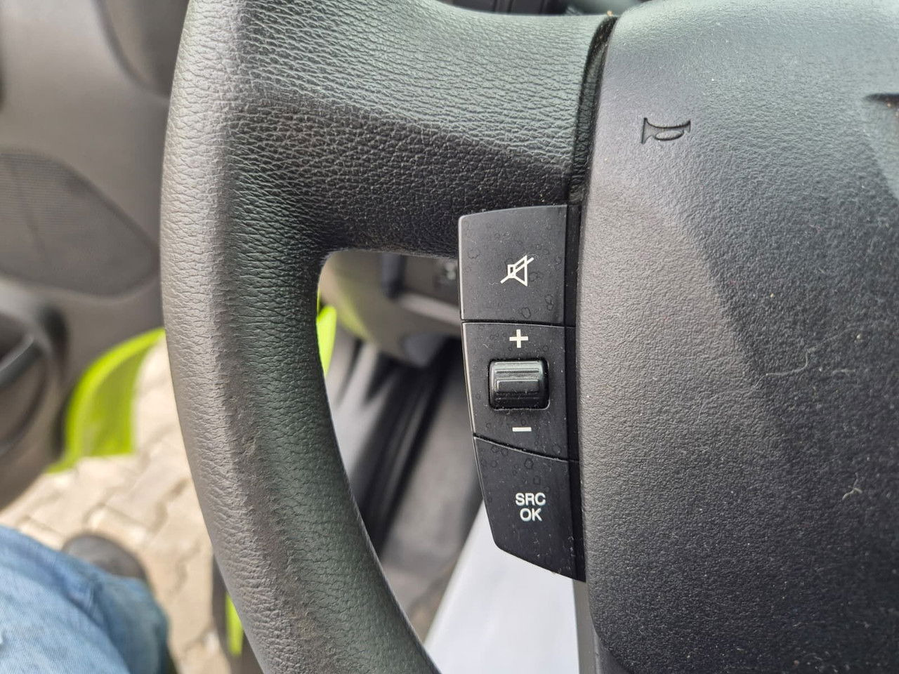 Микробус, Пътнически бус IVECO Daily 35S12 Hi-Matic / 10 Seats: снимка 20 Микробус, Пътнически бус IVECO Daily 35S12 Hi-Matic / 10 Seats: снимка 20