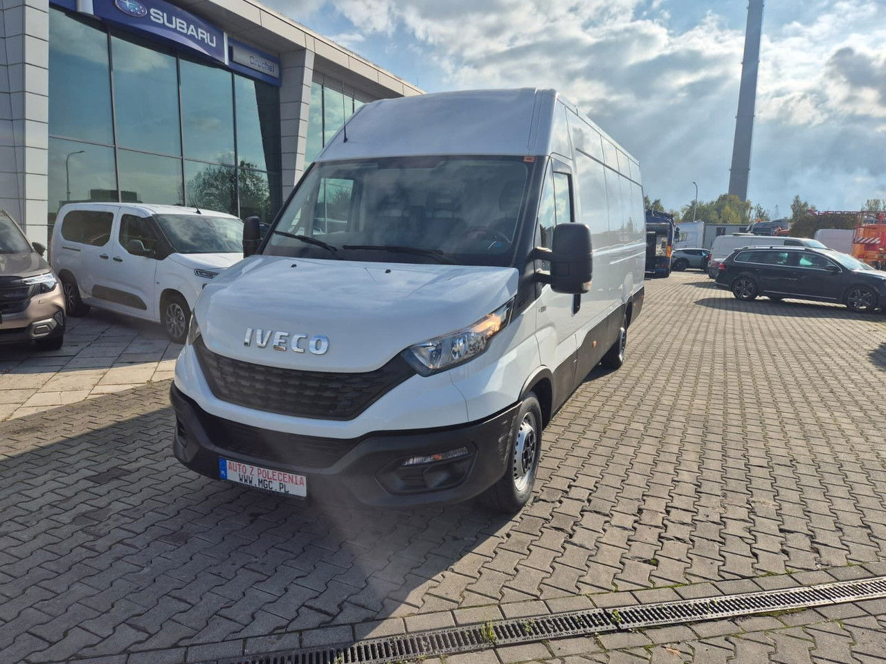 Iveco Daily 35S14 L4H3 / 1 Owner / Works Great - Товарен бус: снимка 2 Iveco Daily 35S14 L4H3 / 1 Owner / Works Great - Товарен бус: снимка 2