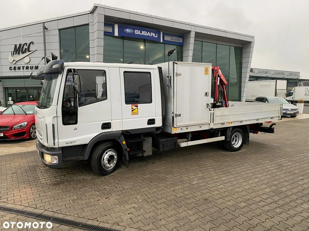 Iveco Eurocargo ML80E17 - Бордови камион, Камион с кран: снимка 1 Iveco Eurocargo ML80E17 - Бордови камион, Камион с кран: снимка 1