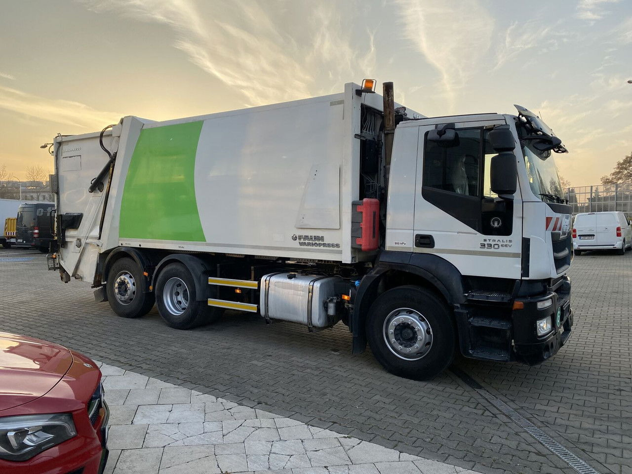 Iveco Stralis 330 EEV / Faun Vario Press 11 27M3 / Service NEW / TOP - Боклукчийска кола: снимка 4 Iveco Stralis 330 EEV / Faun Vario Press 11 27M3 / Service NEW / TOP - Боклукчийска кола: снимка 4