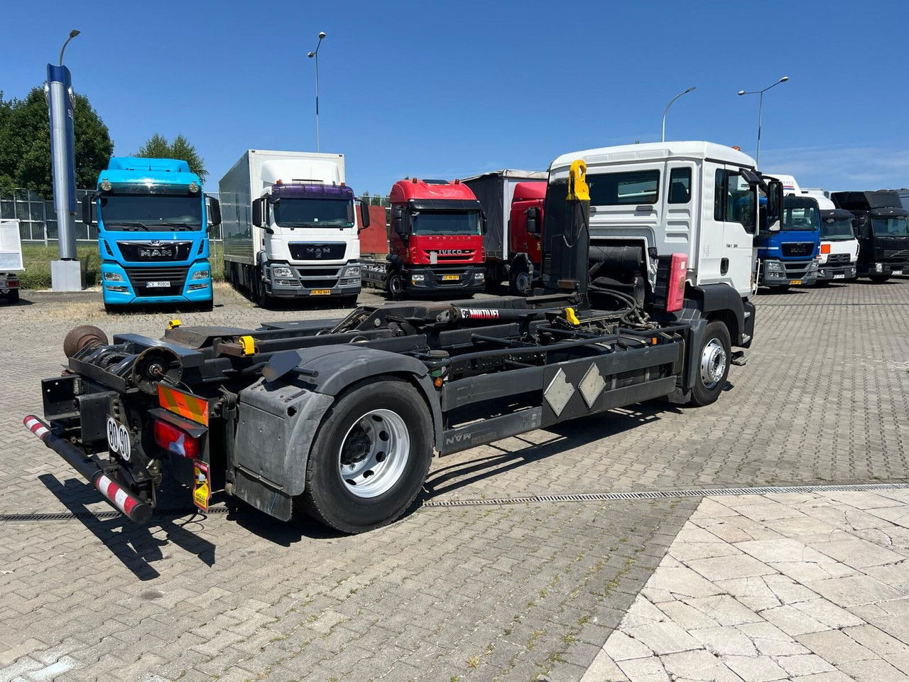 MAN TGS 18.320 NO Rust / Multilift Joab / BIG Wheelbase - Контейнеровоз/ Сменна каросерия камион: снимка 5 MAN TGS 18.320 NO Rust / Multilift Joab / BIG Wheelbase - Контейнеровоз/ Сменна каросерия камион: снимка 5