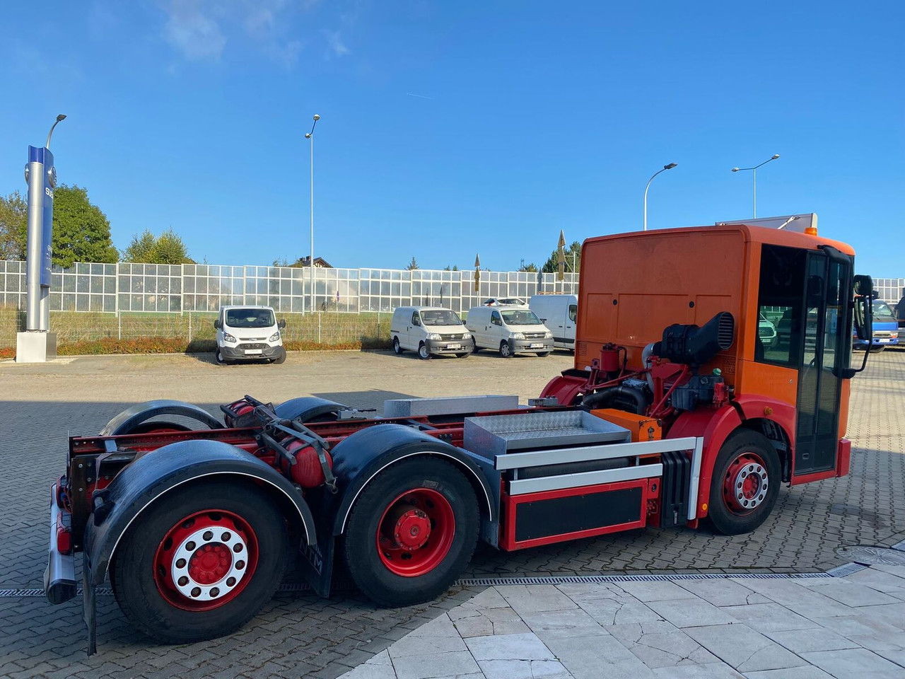 MERCEDES-BENZ Mercedes-Benz Eqonic 2628 - 1 Owner - Euro6 - LOW KM - Шаси кабина: снимка 2 MERCEDES-BENZ Mercedes-Benz Eqonic 2628 - 1 Owner - Euro6 - LOW KM - Шаси кабина: снимка 2