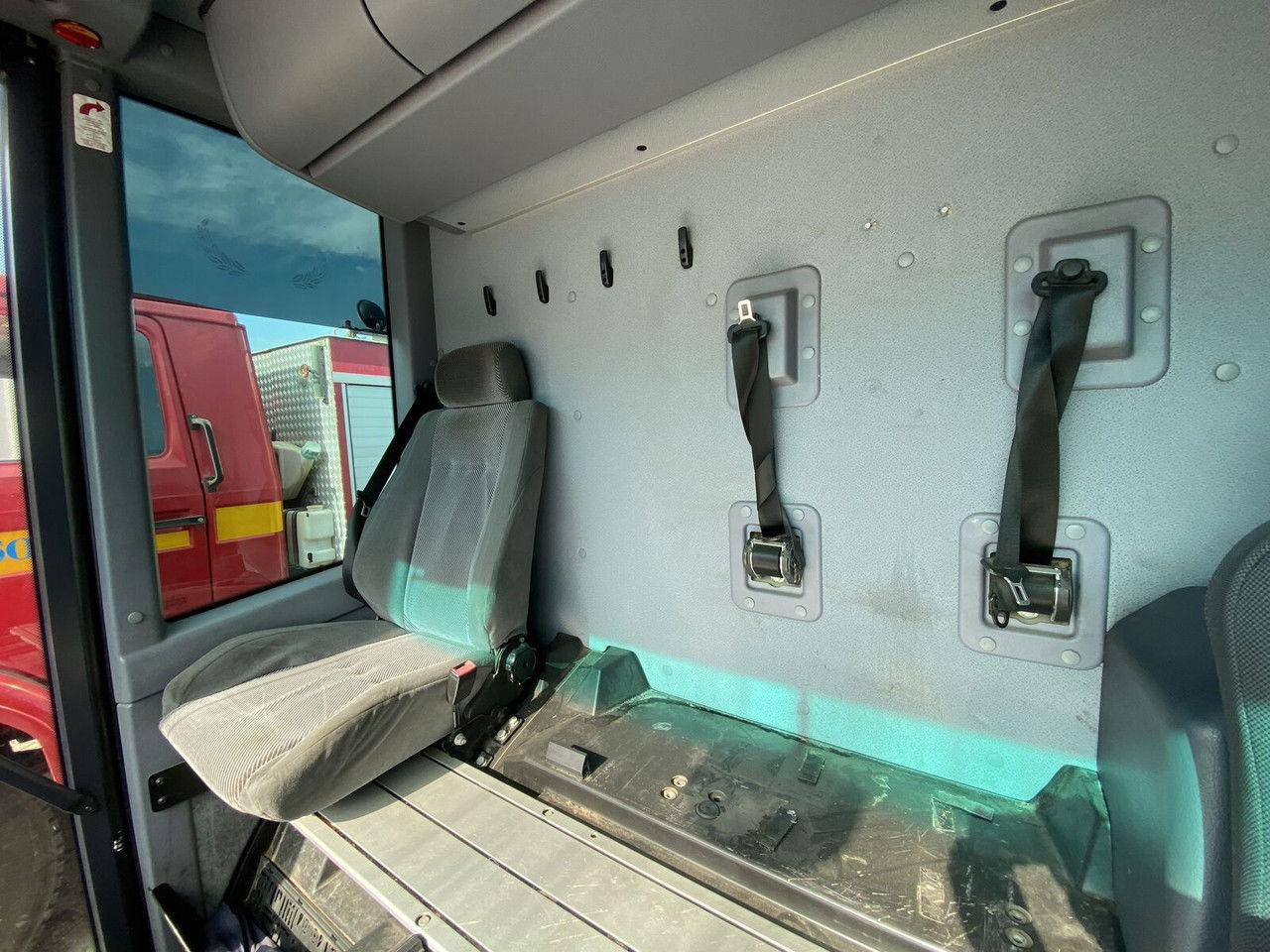 Шаси кабина MERCEDES-BENZ Mercedes-Benz Eqonic 2628 - 1 Owner - Euro6 - LOW KM: снимка 26