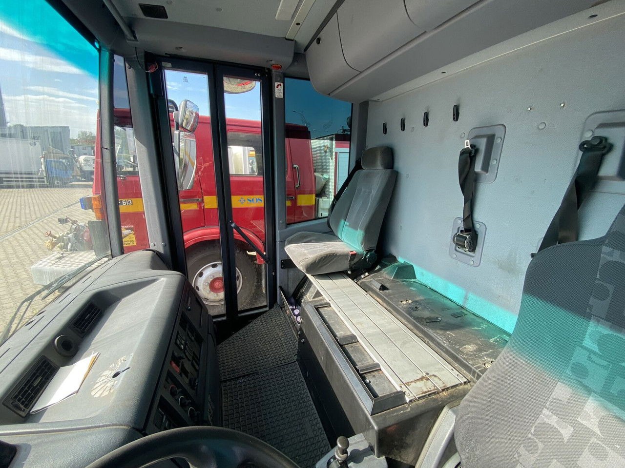 Шаси кабина MERCEDES-BENZ Mercedes-Benz Eqonic 2628 - 1 Owner - Euro6 - LOW KM: снимка 20