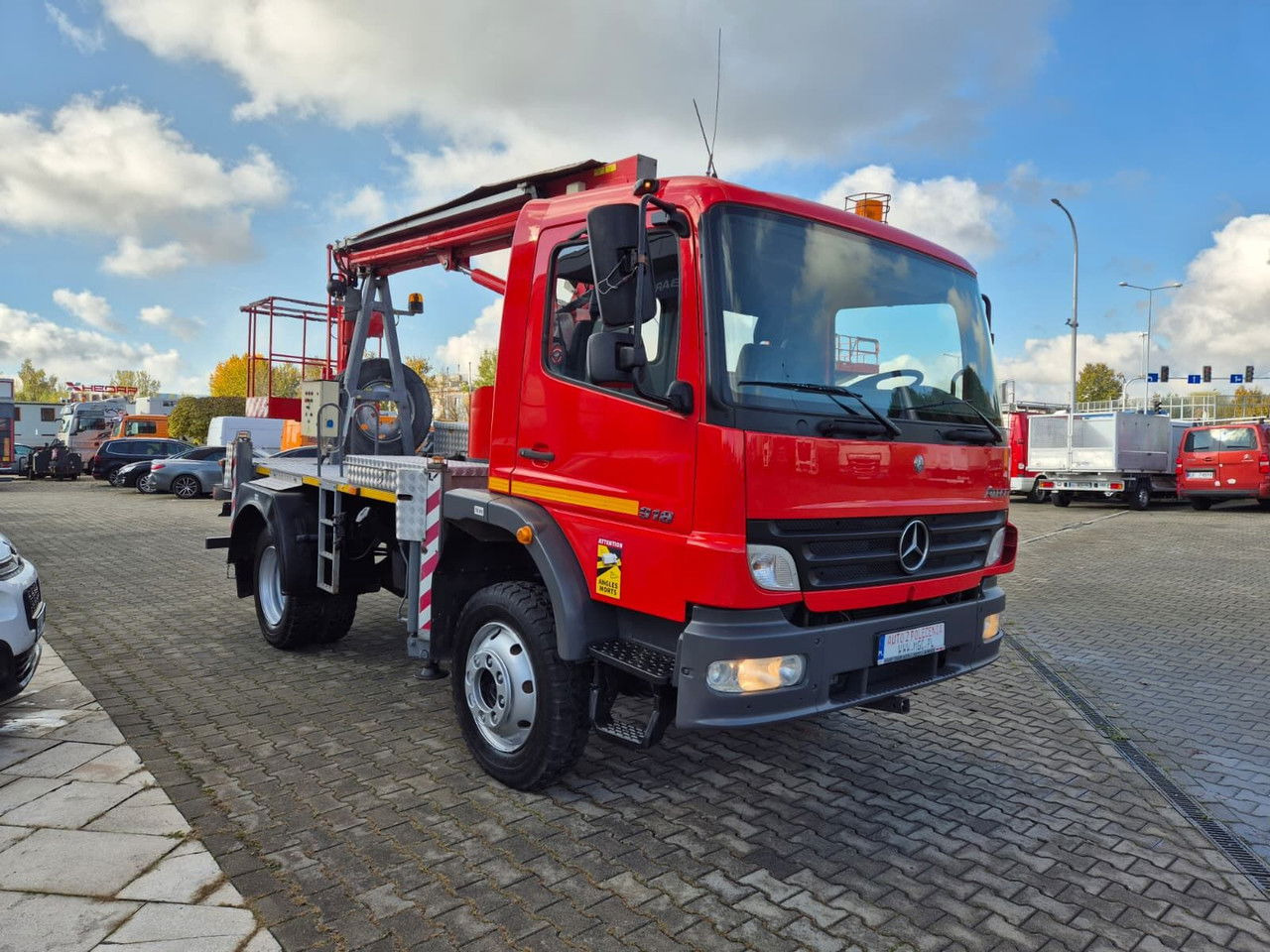 Mercedes-Benz Atego 918 4x4 / 16 M Lift / Serviced - Автовишка: снимка 5 Mercedes-Benz Atego 918 4x4 / 16 M Lift / Serviced - Автовишка: снимка 5