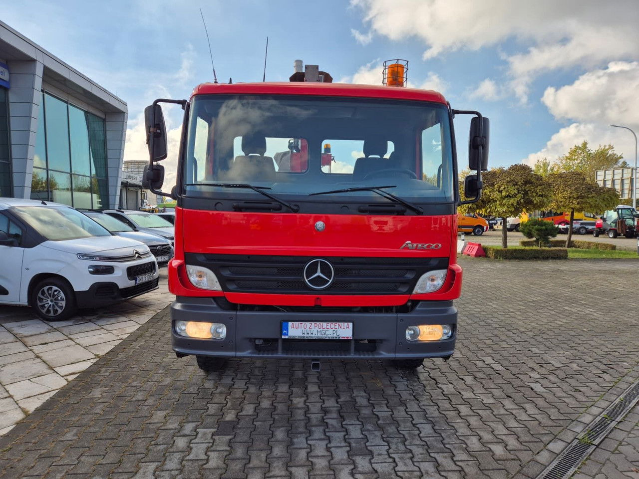 Mercedes-Benz Atego 918 4x4 / 16 M Lift / Serviced - Автовишка: снимка 4 Mercedes-Benz Atego 918 4x4 / 16 M Lift / Serviced - Автовишка: снимка 4