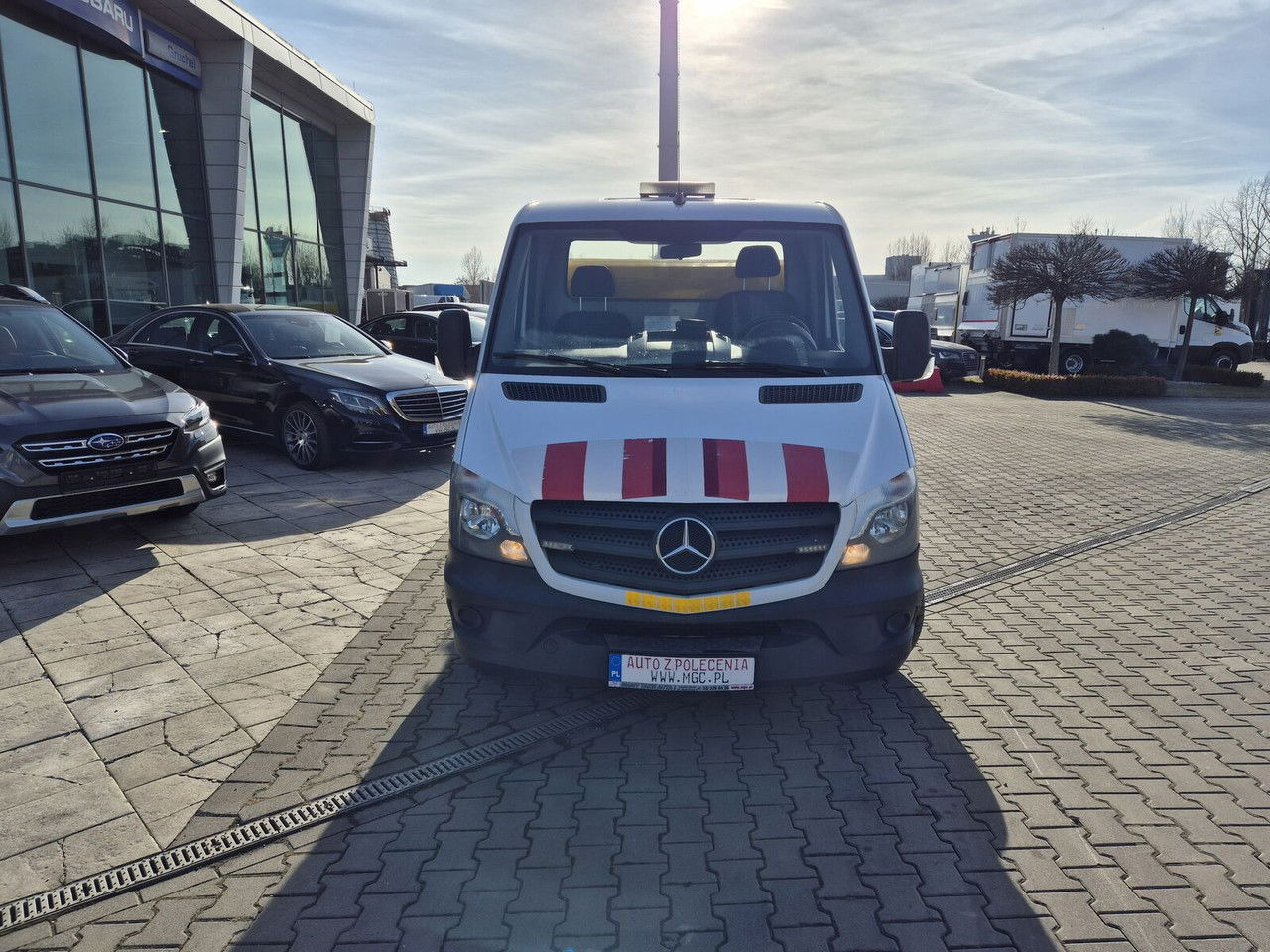 Mercedes-Benz Sprinter 316 CDi Aut. / Hummel HU2 / Webasto / 1 Owner - Боклукчийска кола: снимка 4 Mercedes-Benz Sprinter 316 CDi Aut. / Hummel HU2 / Webasto / 1 Owner - Боклукчийска кола: снимка 4