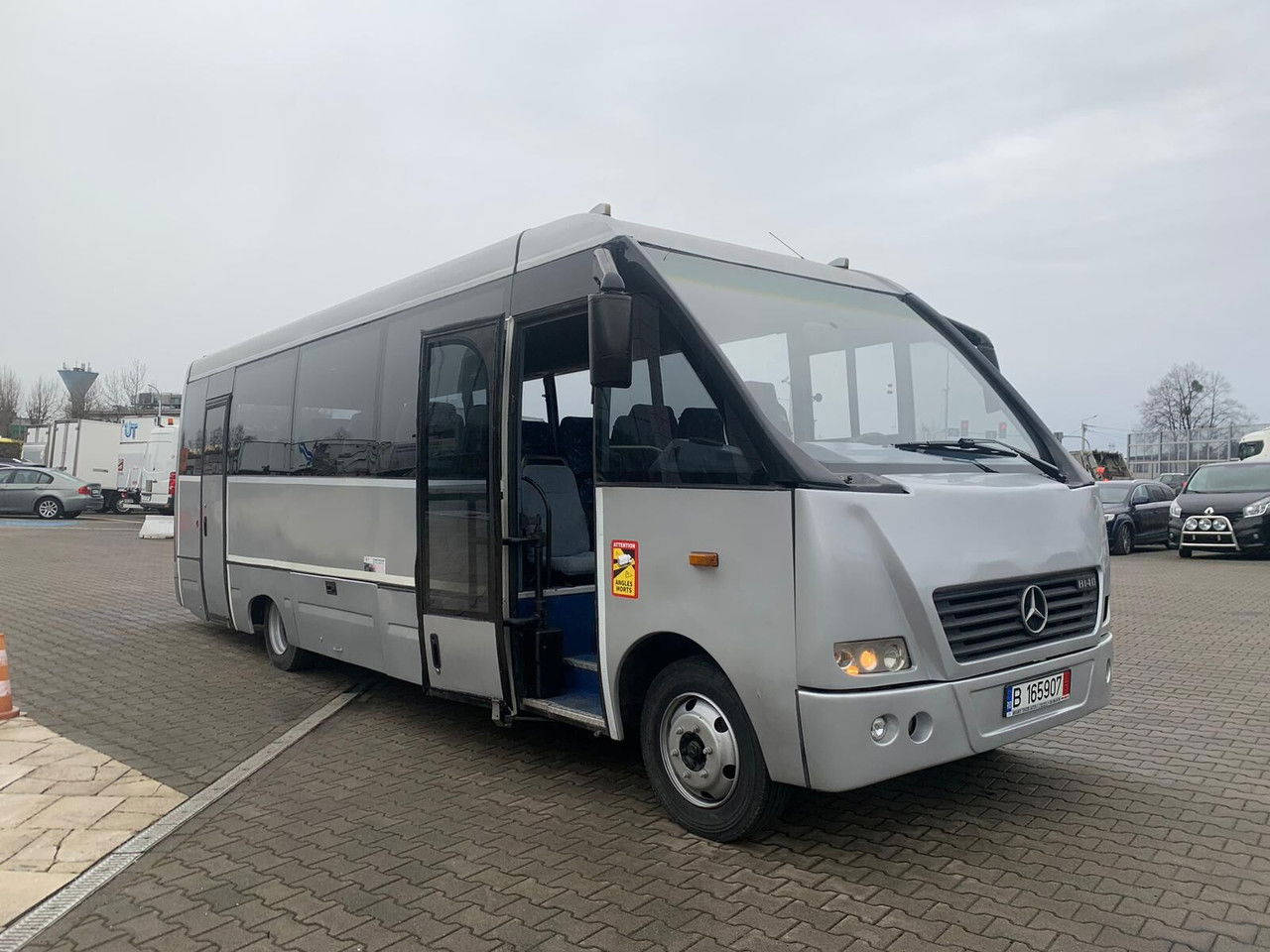 Mercedes-Benz Vario 814D, Mediano, Cibro, Vario,33 seats, E4, Wide Body - Междуградски автобус: снимка 2 Mercedes-Benz Vario 814D, Mediano, Cibro, Vario,33 seats, E4, Wide Body - Междуградски автобус: снимка 2