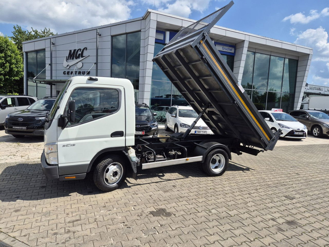 Mitsubishi Canter Fuso 3C13 / Kipper / Only 177TKM / Works Great - Самосвал камион: снимка 1 Mitsubishi Canter Fuso 3C13 / Kipper / Only 177TKM / Works Great - Самосвал камион: снимка 1