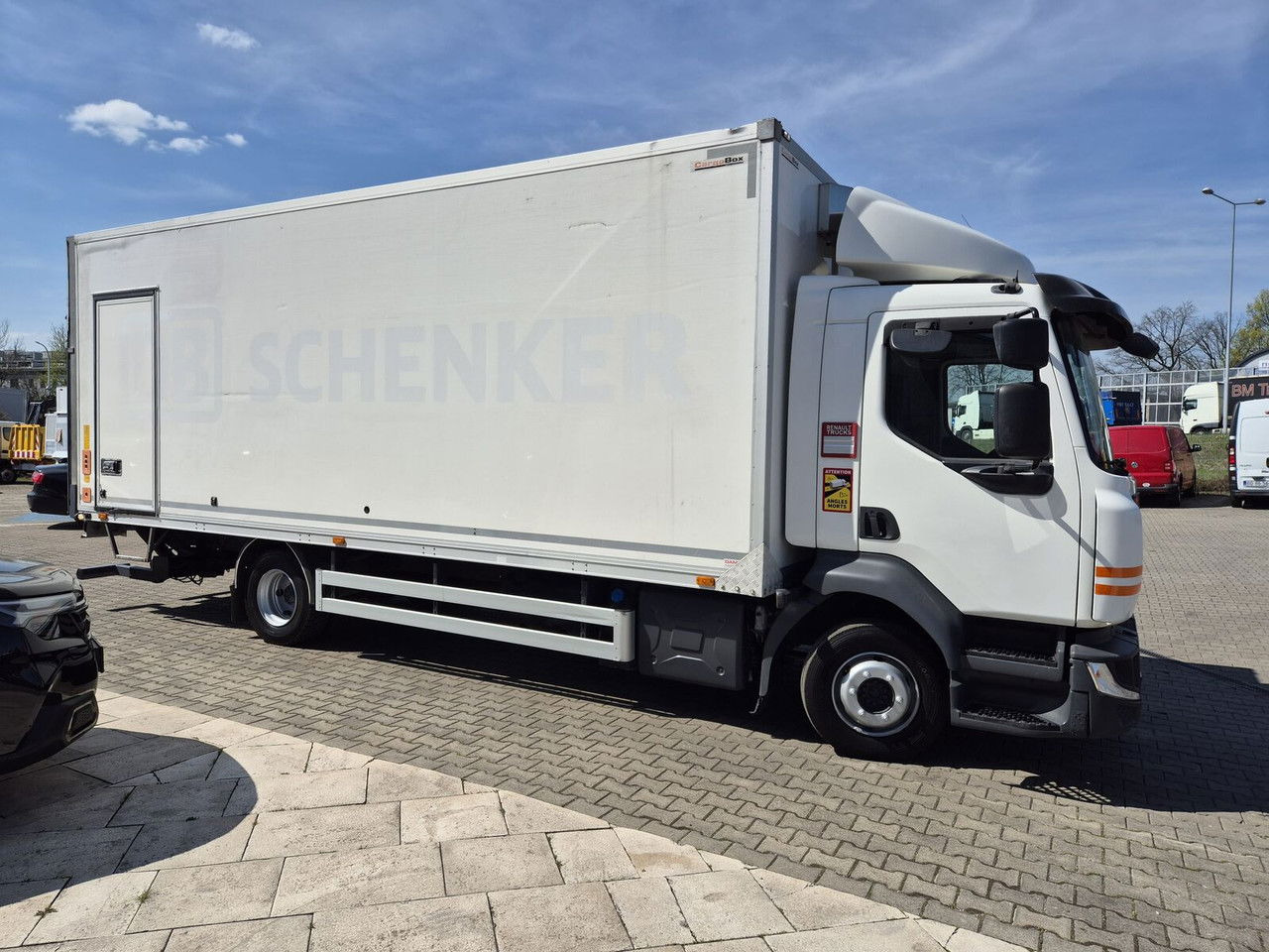 Renault D Gama 12.220 / LOW KM / Euro6 - Камион фургон: снимка 4 Renault D Gama 12.220 / LOW KM / Euro6 - Камион фургон: снимка 4