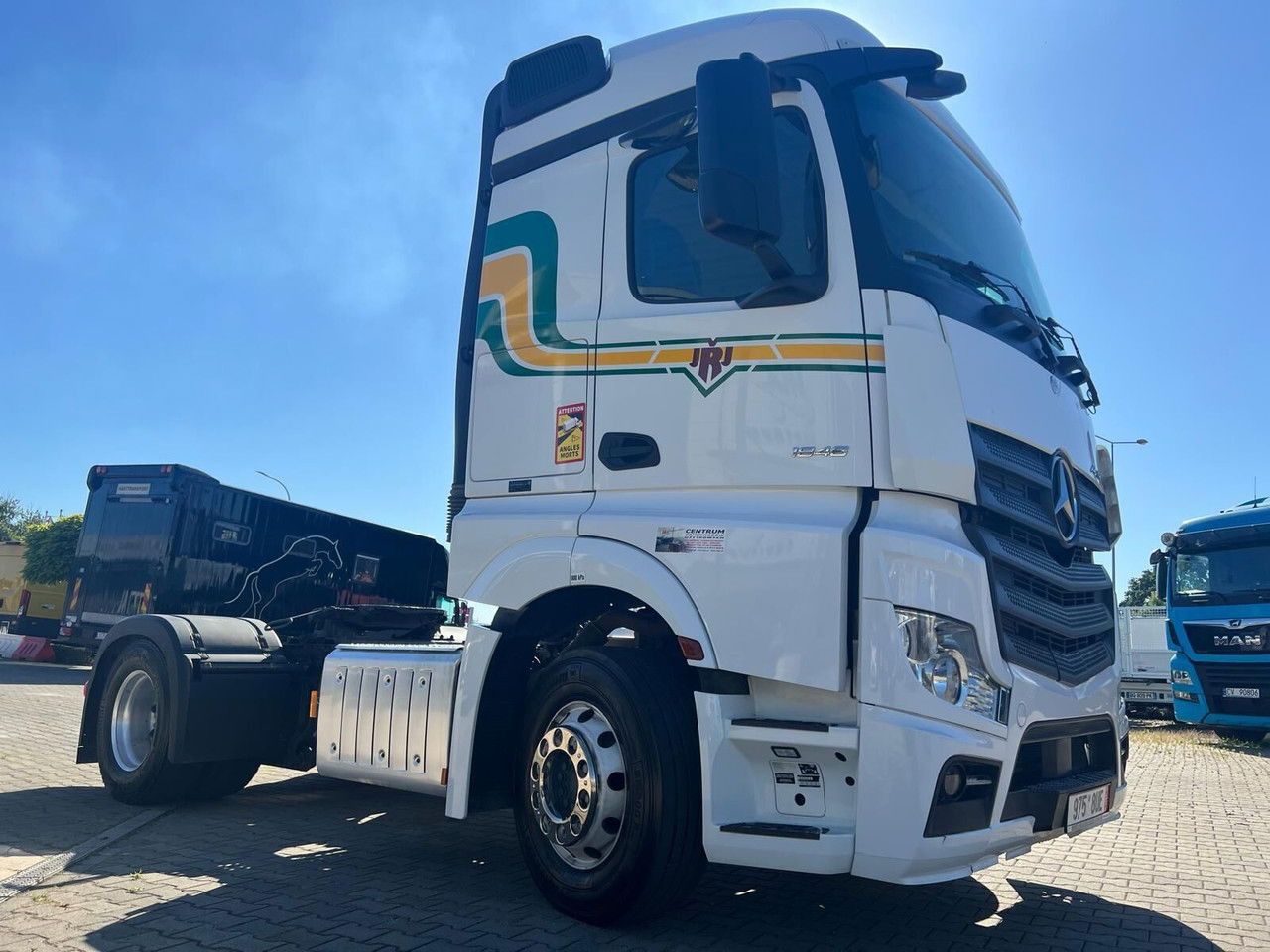 Mercedes-Benz Actros 1846 1 Owner / Works Great - Влекач: снимка 3 Mercedes-Benz Actros 1846 1 Owner / Works Great - Влекач: снимка 3