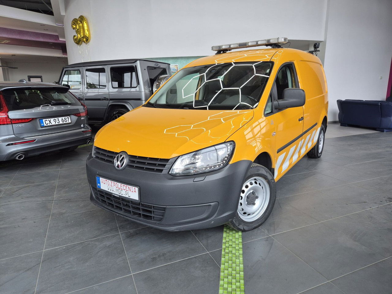 Volkswagen Caddy 2.0 TDi Maxi / 4Motion 4X4 / 1 Owner / Serviced - Малък ван: снимка 2 Volkswagen Caddy 2.0 TDi Maxi / 4Motion 4X4 / 1 Owner / Serviced - Малък ван: снимка 2