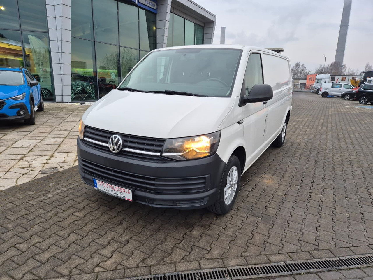 Volkswagen Transporter T6 2.0 TDi DSG / 1 Owner / Long / Serviced - Малък ван: снимка 2 Volkswagen Transporter T6 2.0 TDi DSG / 1 Owner / Long / Serviced - Малък ван: снимка 2