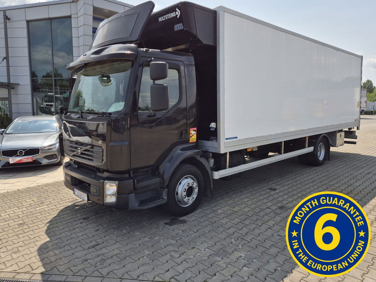 Volvo FL 240 1 Owner / Container - Камион фургон: снимка 1 Volvo FL 240 1 Owner / Container - Камион фургон: снимка 1