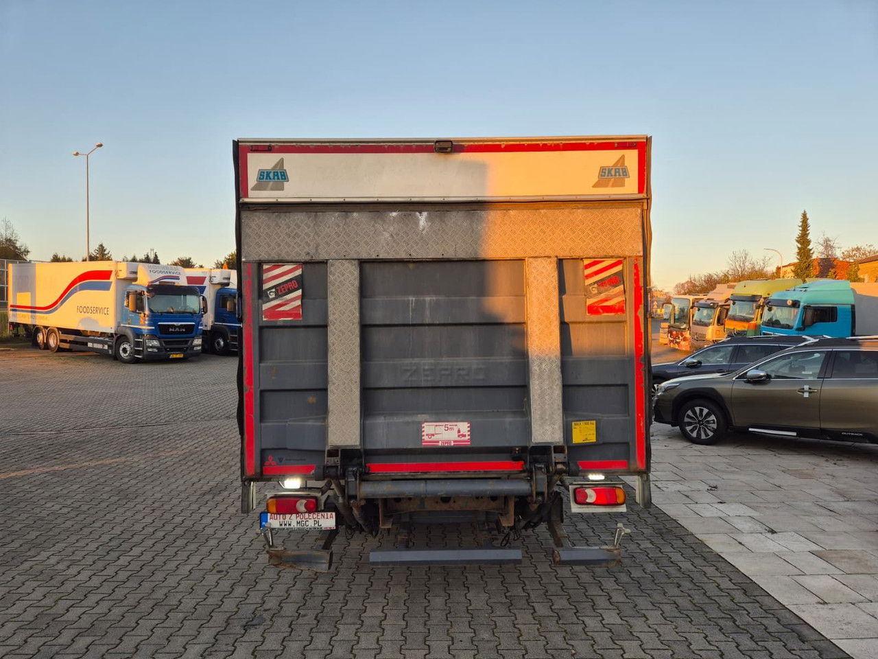 Рефрижератор камион Volvo FL 240 Mitsubishi / 1 Owner / Serviced: снимка 9 Рефрижератор камион Volvo FL 240 Mitsubishi / 1 Owner / Serviced: снимка 9