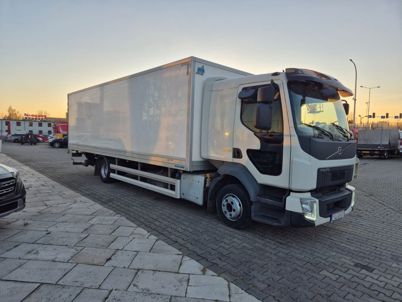 Volvo FL 240 - Рефрижератор камион: снимка 5 Volvo FL 240 - Рефрижератор камион: снимка 5