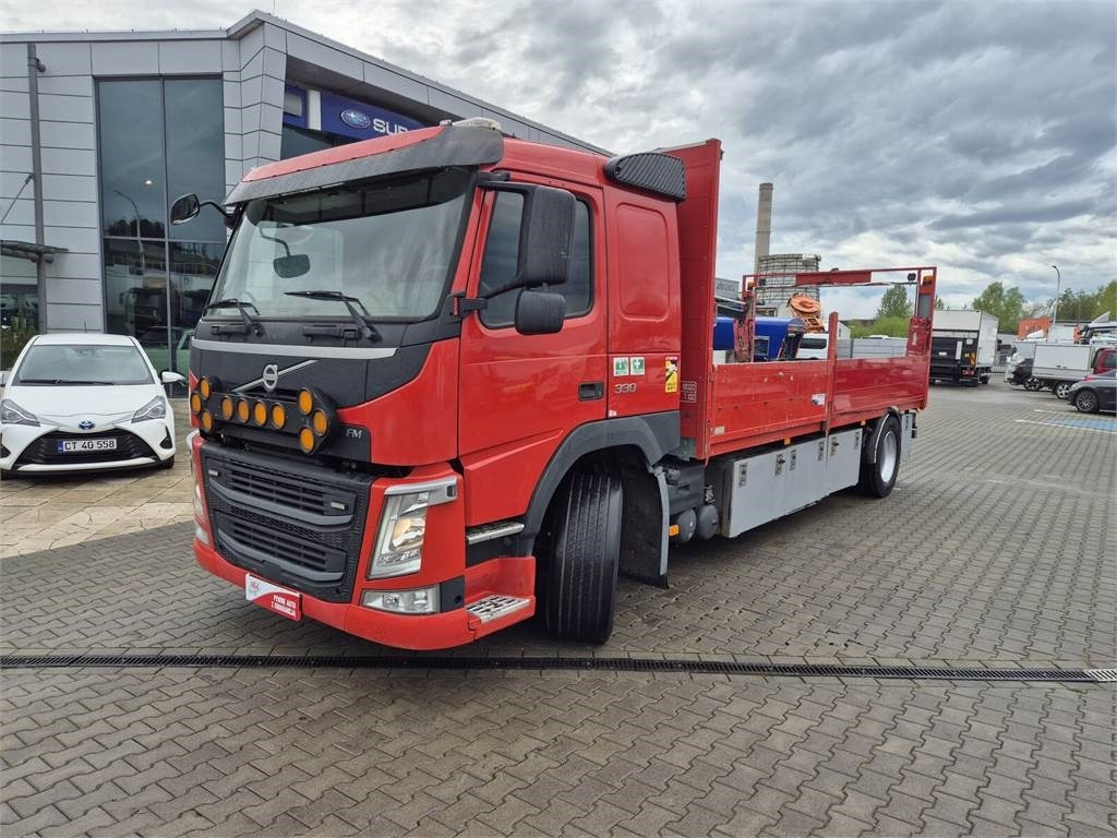 Volvo FM 330 / WEBASTO / HDS HIAB / 1 OWNER - Бордови камион: снимка 2 Volvo FM 330 / WEBASTO / HDS HIAB / 1 OWNER - Бордови камион: снимка 2