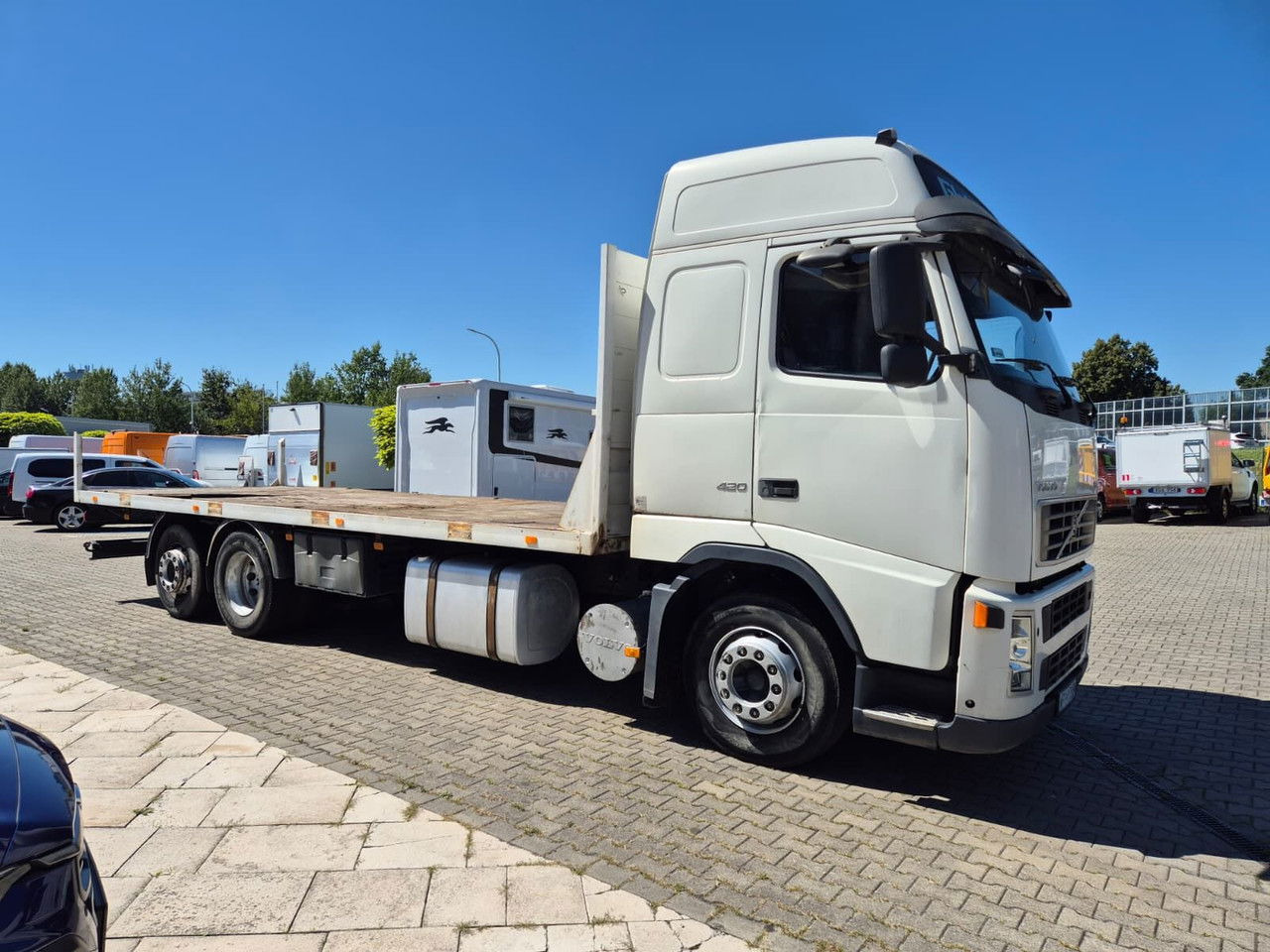 Volvo FM 420 1 Owner / Cheap/ After service - Бордови камион: снимка 5 Volvo FM 420 1 Owner / Cheap/ After service - Бордови камион: снимка 5