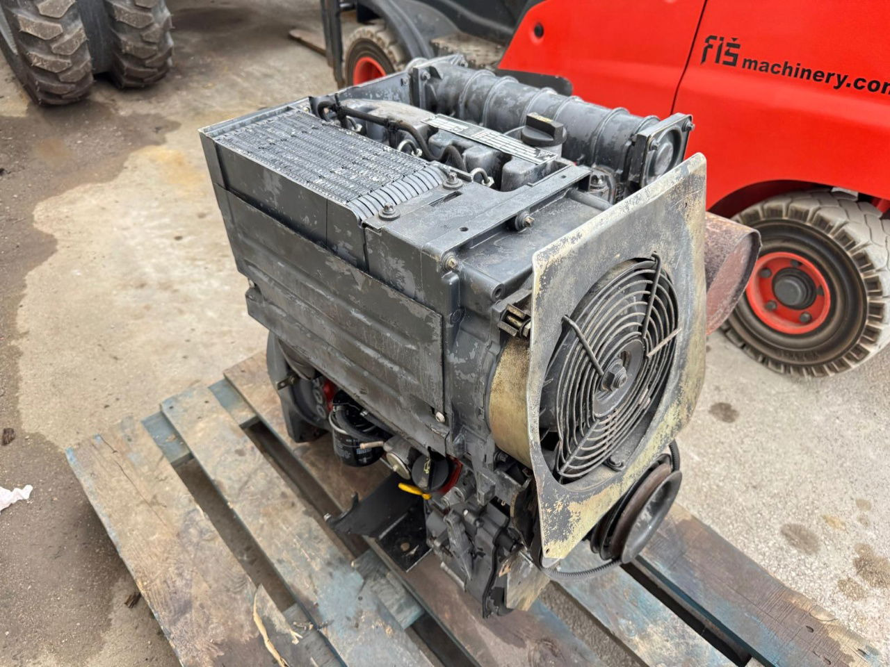 Deutz Engine F3L 1011 F - 2006 Year - Damaged - Двигател за Строителна техника: снимка 3 Deutz Engine F3L 1011 F - 2006 Year - Damaged - Двигател за Строителна техника: снимка 3