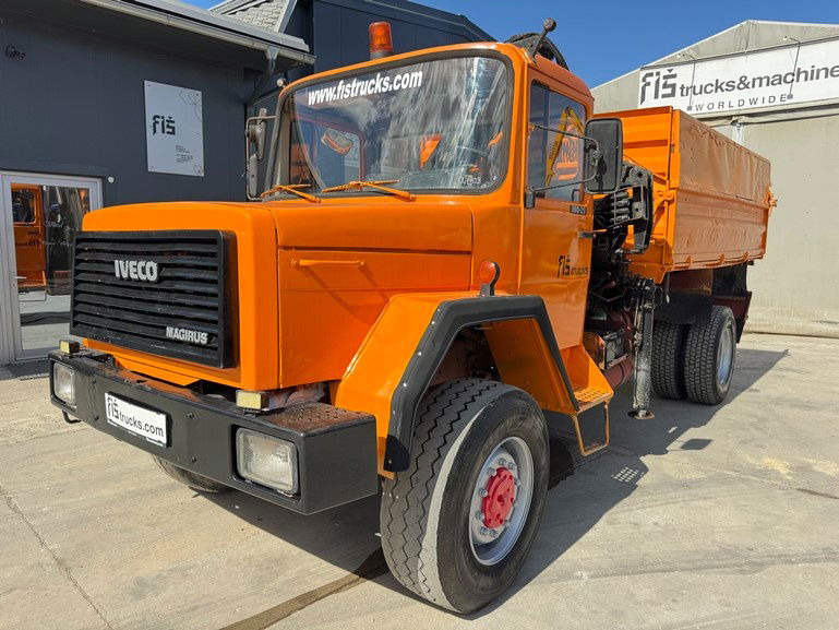 Iveco 160-23 4x4 tipper - crane 9m - Самосвал камион: снимка 1 Iveco 160-23 4x4 tipper - crane 9m - Самосвал камион: снимка 1