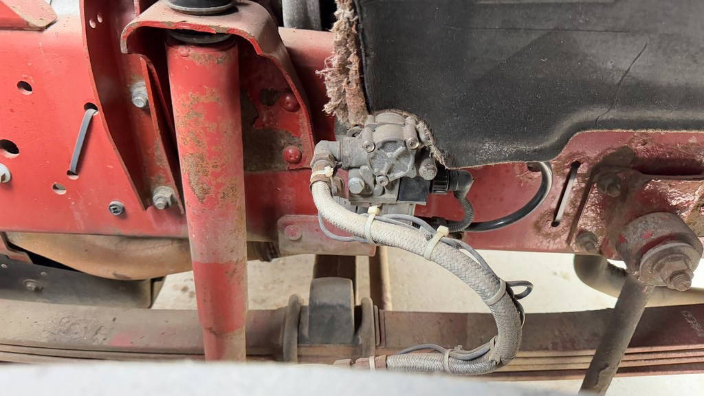 Лизинг на Iveco Eurocargo ML180 E28 4x2 Epsilon 110 - absetz tipper  Iveco Eurocargo ML180 E28 4x2 Epsilon 110 - absetz tipper: снимка 23