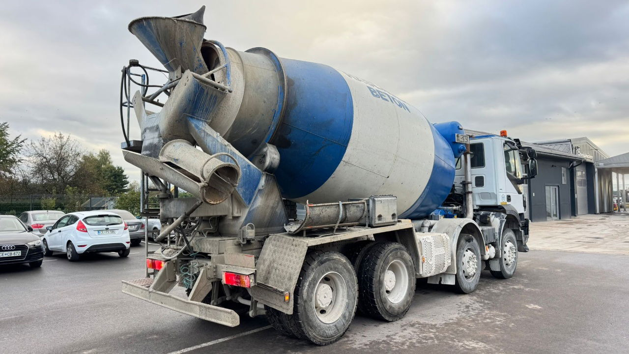 Iveco Trakker AD340TB45 8x4 mixer 10m3 - Бетоновоз: снимка 5 Iveco Trakker AD340TB45 8x4 mixer 10m3 - Бетоновоз: снимка 5