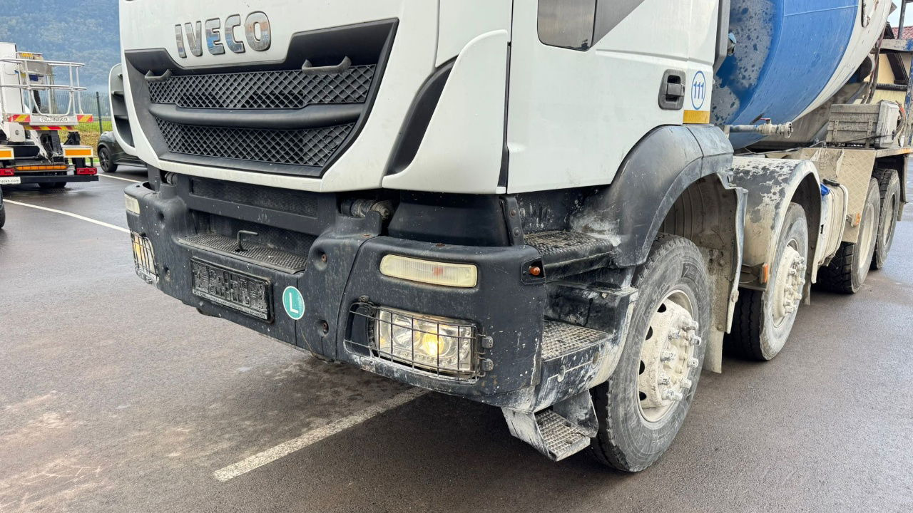 Iveco Trakker AD340TB45 8x4 mixer 10m3 - Бетоновоз: снимка 2 Iveco Trakker AD340TB45 8x4 mixer 10m3 - Бетоновоз: снимка 2