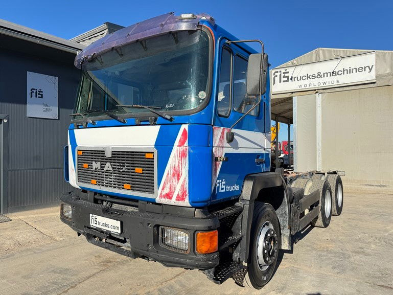 MAN 25.272 6x4 chassis- complete spring - Шаси кабина: снимка 1 MAN 25.272 6x4 chassis- complete spring - Шаси кабина: снимка 1