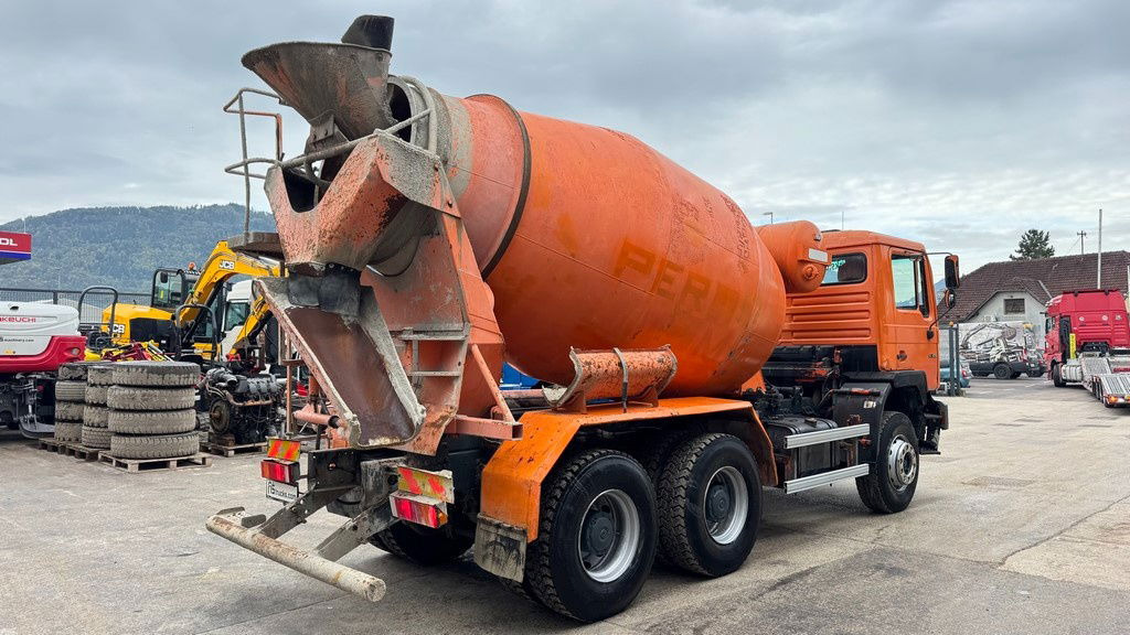 MAN 26.272 6x4 mixer - 7M3 - full spring - Бетоновоз: снимка 5 MAN 26.272 6x4 mixer - 7M3 - full spring - Бетоновоз: снимка 5