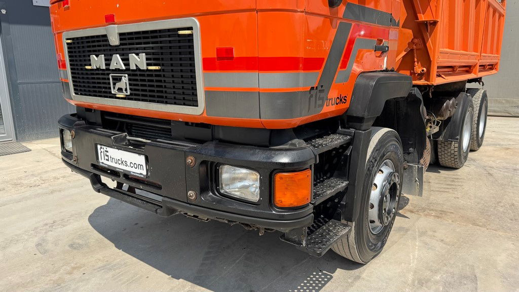 MAN 26.372 6x4 meiller tipper - Самосвал камион: снимка 2 MAN 26.372 6x4 meiller tipper - Самосвал камион: снимка 2