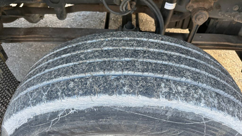 Mercedes-Benz Actros 2546 6x2 abroll - retarder - front spring - Контейнеровоз/ Сменна каросерия камион: снимка 5 Mercedes-Benz Actros 2546 6x2 abroll - retarder - front spring - Контейнеровоз/ Сменна каросерия камион: снимка 5