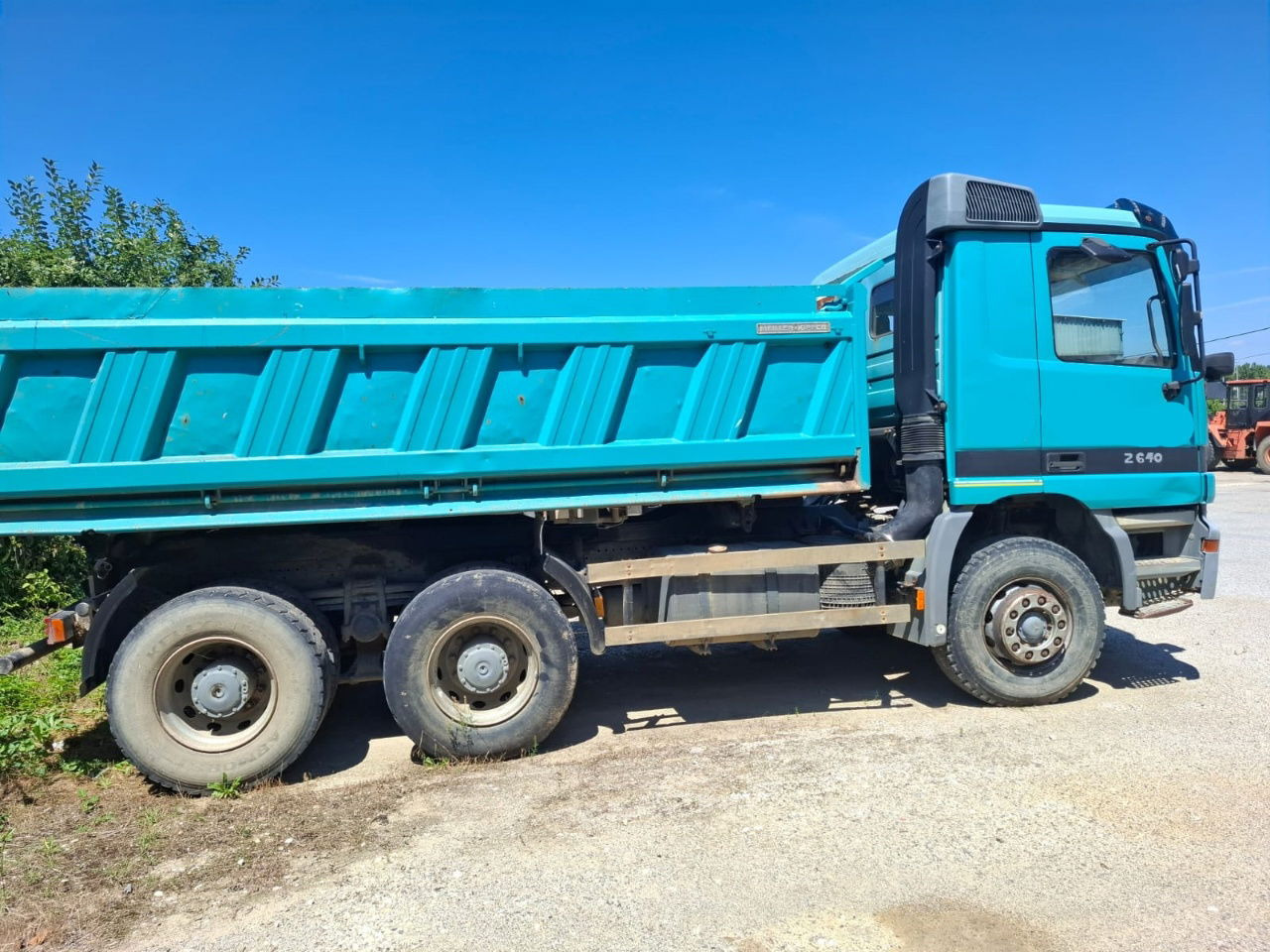 Mercedes-Benz Actros 2640 K 6x4 meiller tipper - Самосвал камион: снимка 3 Mercedes-Benz Actros 2640 K 6x4 meiller tipper - Самосвал камион: снимка 3