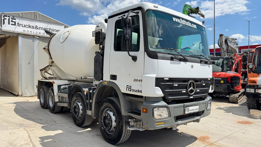 Mercedes-Benz Actros 3241 8x4 mixer 9m3 - Бетоновоз: снимка 5 Mercedes-Benz Actros 3241 8x4 mixer 9m3 - Бетоновоз: снимка 5