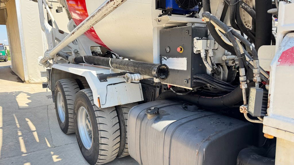 Mercedes-Benz Actros 3341 6x4 7m3 + 24m Cifa - Бетоновоз: снимка 4 Mercedes-Benz Actros 3341 6x4 7m3 + 24m Cifa - Бетоновоз: снимка 4