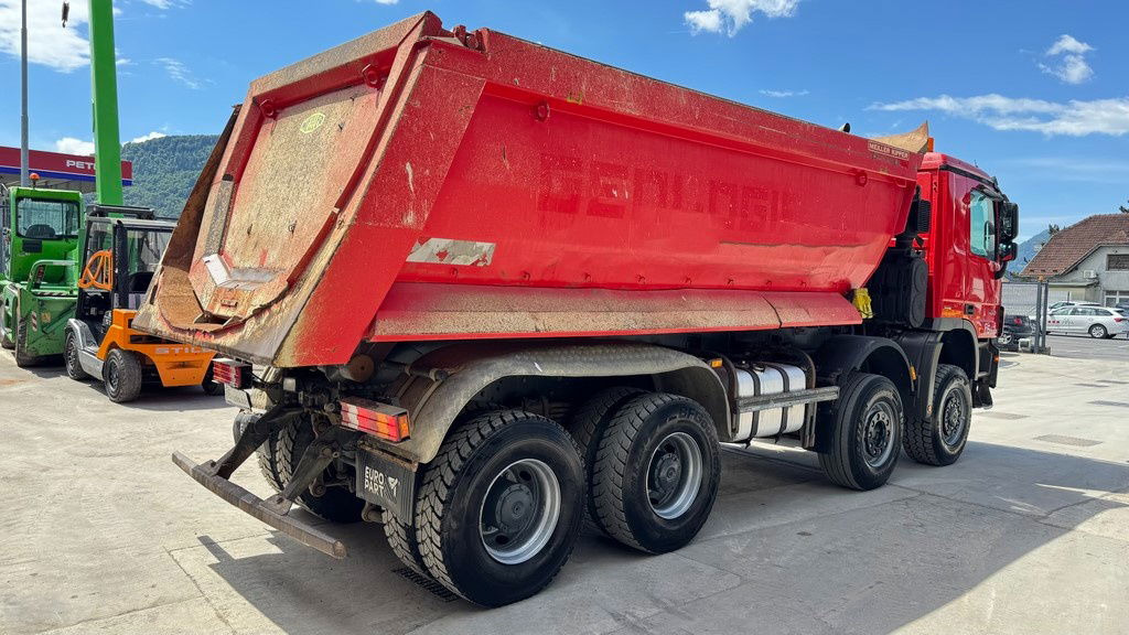 Mercedes-Benz Actros 4141 K 8x6 meiller mulda tipper - air condition - Самосвал камион: снимка 5 Mercedes-Benz Actros 4141 K 8x6 meiller mulda tipper - air condition - Самосвал камион: снимка 5