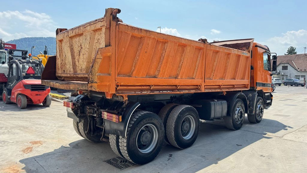 Mercedes-Benz Actros 4143 K 8x4 meiller tipper - Самосвал камион: снимка 4 Mercedes-Benz Actros 4143 K 8x4 meiller tipper - Самосвал камион: снимка 4