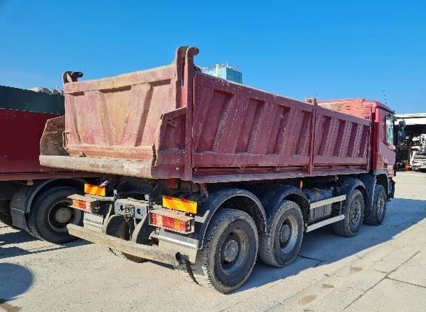 Mercedes-Benz Actros 4144 8x4 tipper - 1st owner - Самосвал камион: снимка 4 Mercedes-Benz Actros 4144 8x4 tipper - 1st owner - Самосвал камион: снимка 4