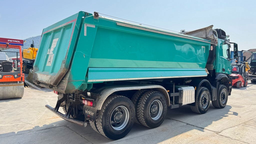 Mercedes-Benz Arocs 3248 8X4 mulda tipper - electric taurpaulin - Самосвал камион: снимка 4 Mercedes-Benz Arocs 3248 8X4 mulda tipper - electric taurpaulin - Самосвал камион: снимка 4