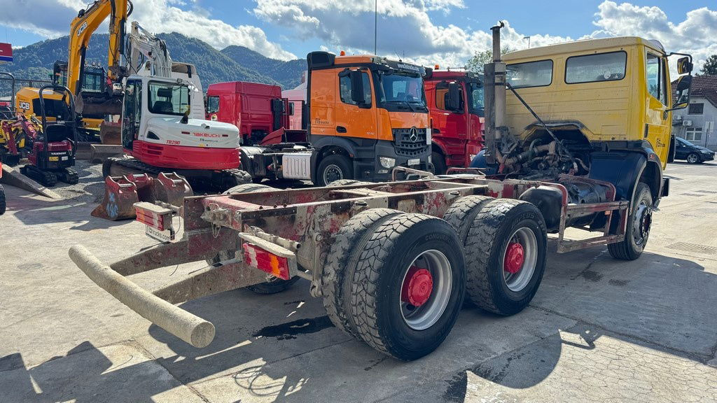 Mercedes-Benz SK 2627 6x4 chassis - V6 - full spring - Шаси кабина: снимка 4 Mercedes-Benz SK 2627 6x4 chassis - V6 - full spring - Шаси кабина: снимка 4