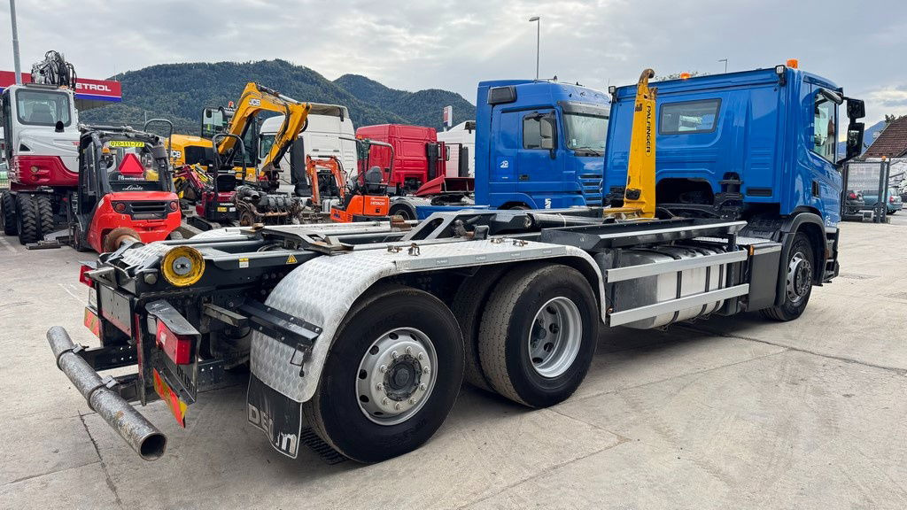 Scania P 360 6x2 palfinger abroll tipper - steering axle - Контейнеровоз/ Сменна каросерия камион: снимка 5 Scania P 360 6x2 palfinger abroll tipper - steering axle - Контейнеровоз/ Сменна каросерия камион: снимка 5