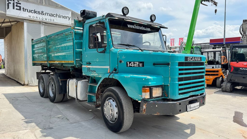 Scania R142-V8 H 6x4 3 sided tipper - full spring - Самосвал камион: снимка 3 Scania R142-V8 H 6x4 3 sided tipper - full spring - Самосвал камион: снимка 3