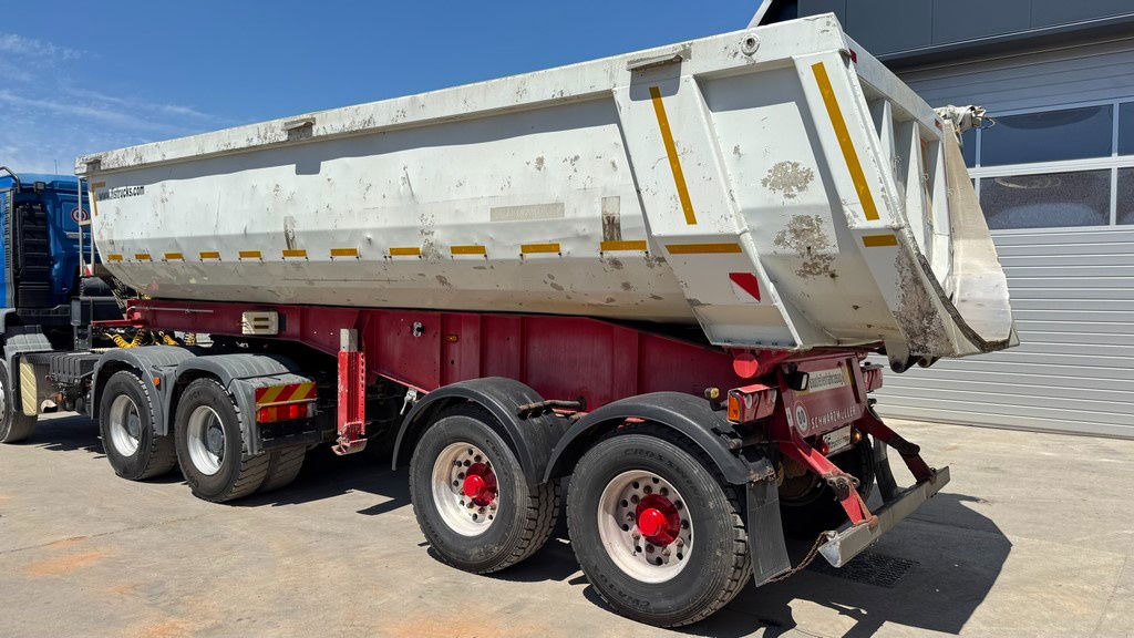 Schwarzmüller K202 2-Axle Tipper - Taurpaulin - Самосвал полуремарке: снимка 4 Schwarzmüller K202 2-Axle Tipper - Taurpaulin - Самосвал полуремарке: снимка 4