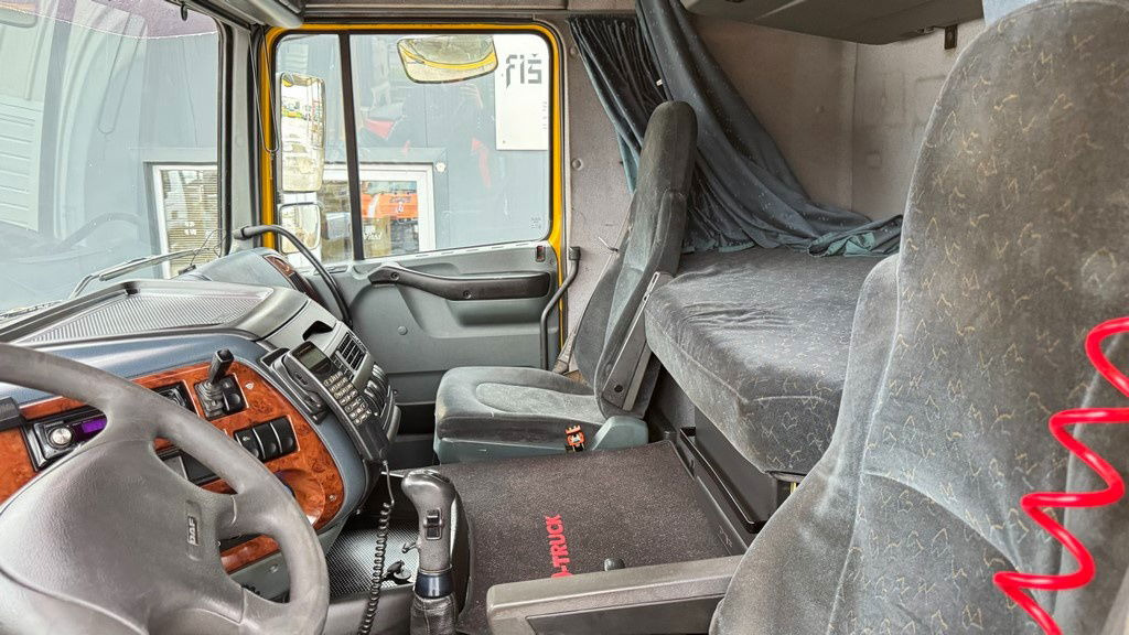 Влекач DAF XF 95.430 4x2 tractor unit - euro 3: снимка 25
