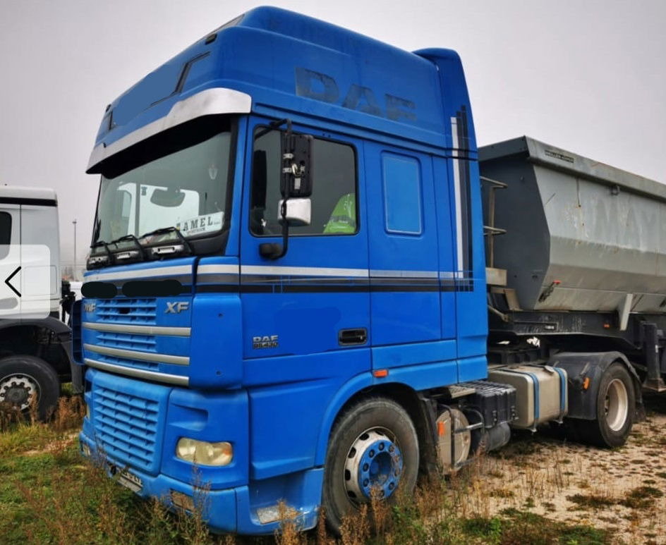DAF XF 95.430 4x2 tractor unit - tipper hydraulics - euro 3 - Влекач: снимка 1 DAF XF 95.430 4x2 tractor unit - tipper hydraulics - euro 3 - Влекач: снимка 1