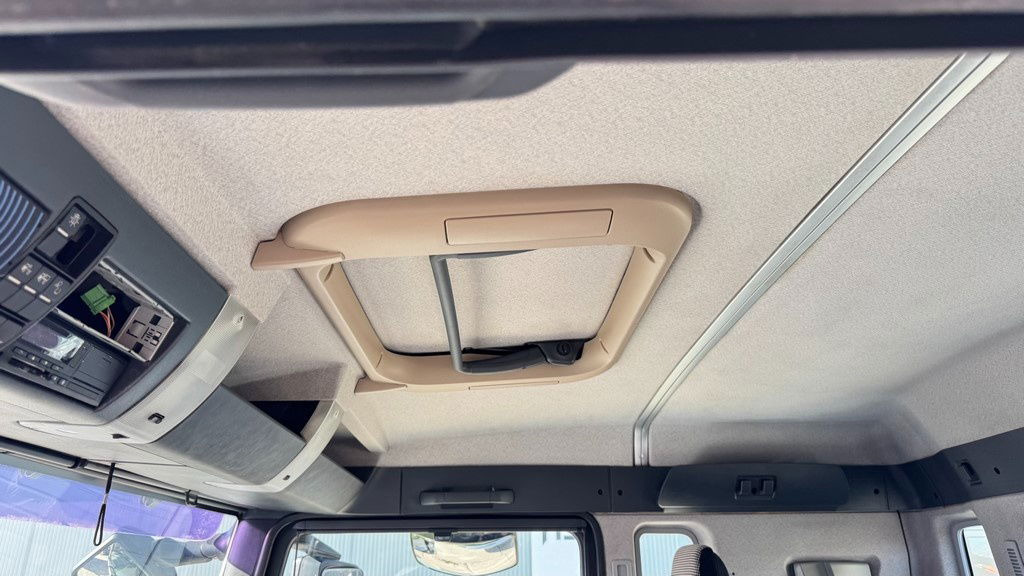 Влекач MAN TGS 18.460 4X4 tractor unit - cardan - motor brake: снимка 26