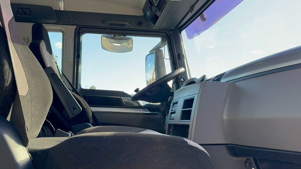 Влекач MAN TGS 18.460 4X4 tractor unit - cardan - motor brake: снимка 27